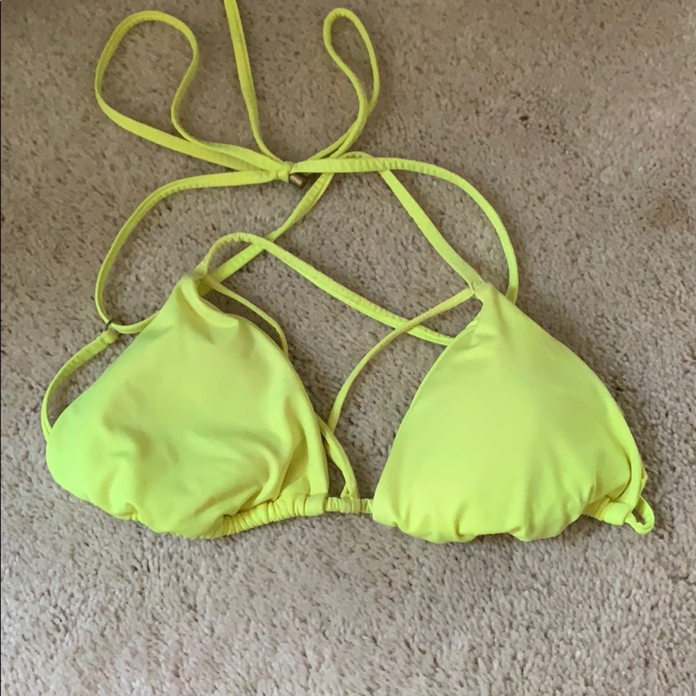 Vitamin A bikini top